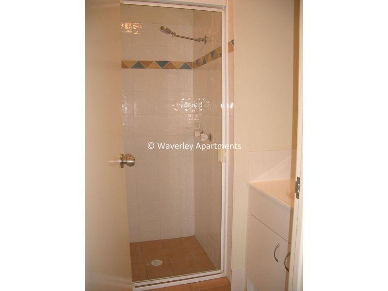 16-26 Waverley Street, Southport QLD 4215