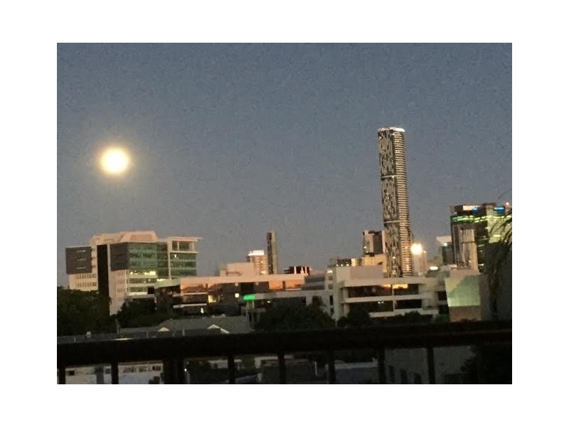 1044/18 Manning Street, Milton QLD 4064