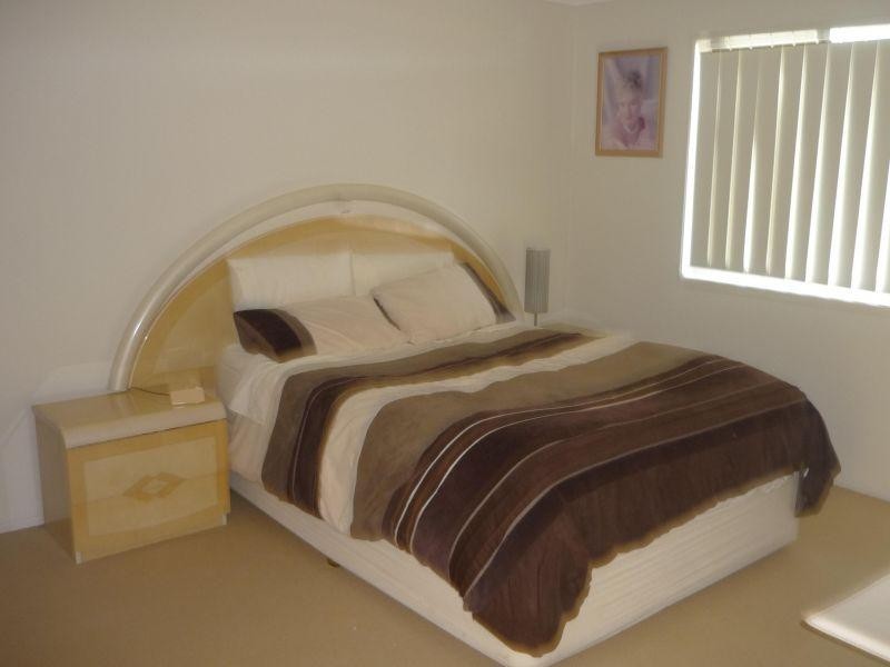 2 Concord Circuit, Robina QLD 4226