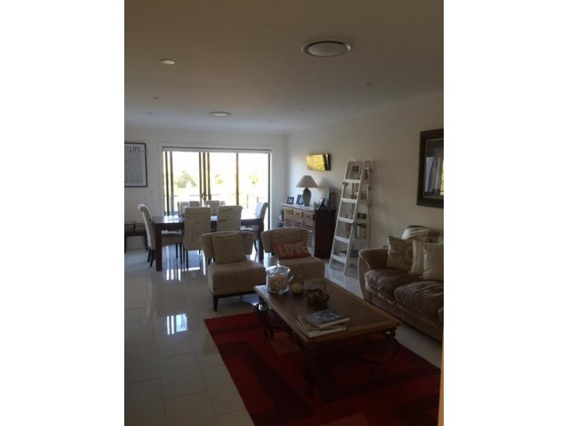 75 Easthill Drive, Robina QLD 4226