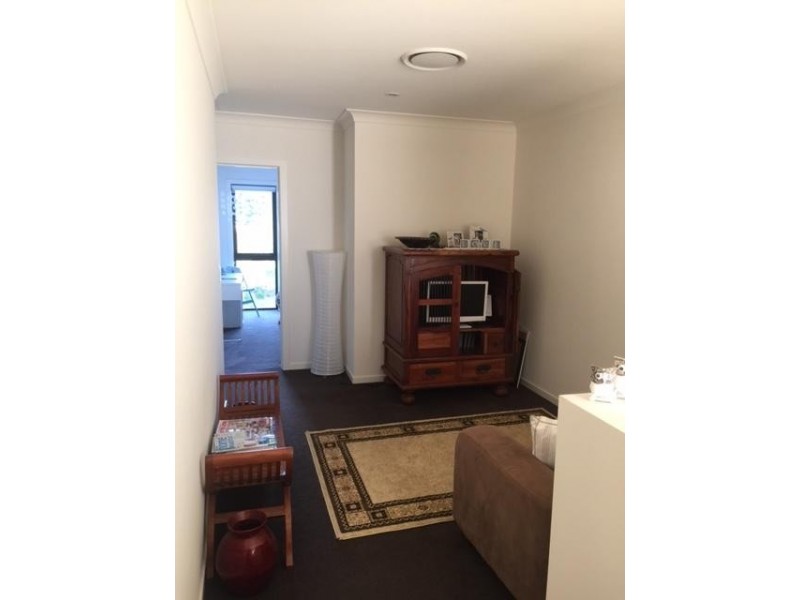75 Easthill Drive, Robina QLD 4226