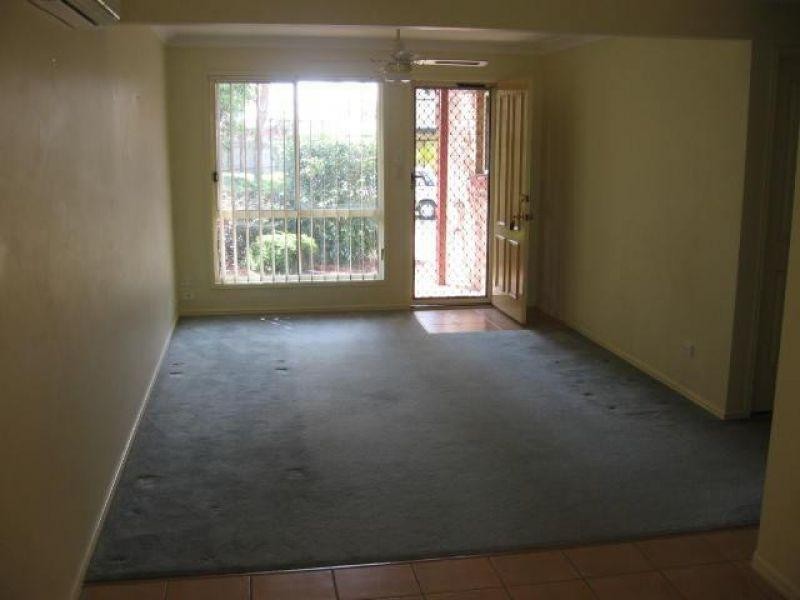 16/8 Honeysuckle Way, Calamvale QLD 4116