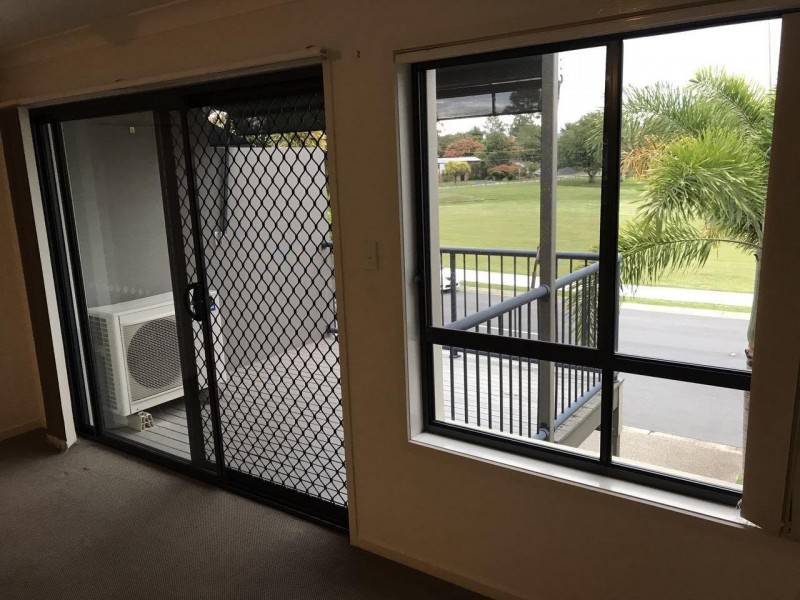 7 Bowden Street, Nerang QLD 4211