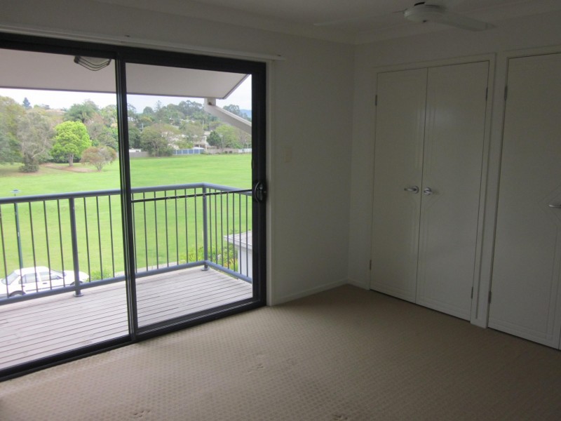 7 Bowden Street, Nerang QLD 4211