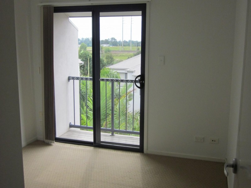 7 Bowden Street, Nerang QLD 4211