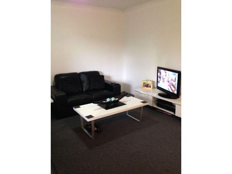 36 ALEXANDRA AVE, Broadbeach QLD 4218