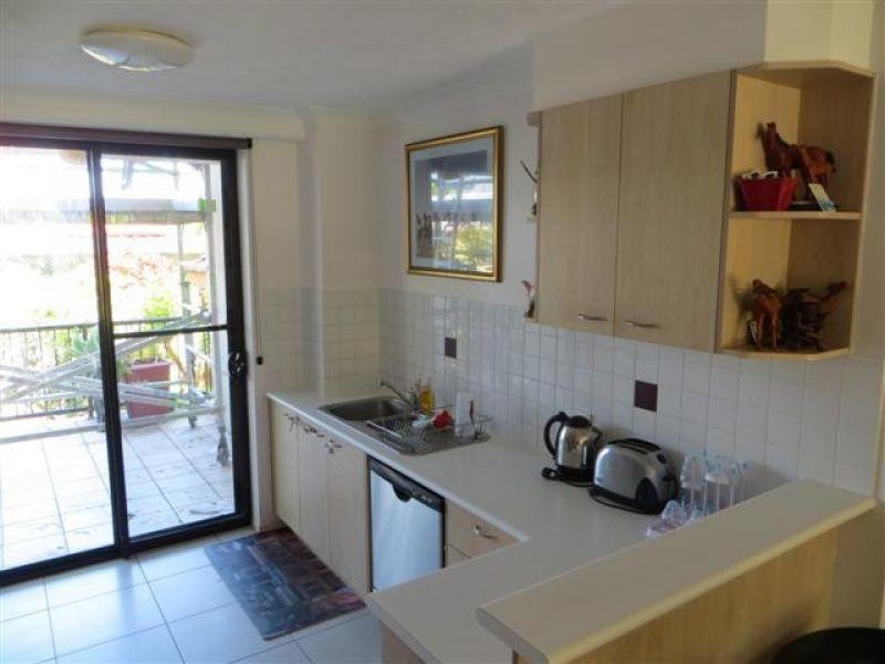 16 Markeri Street, Mermaid Beach QLD 4218