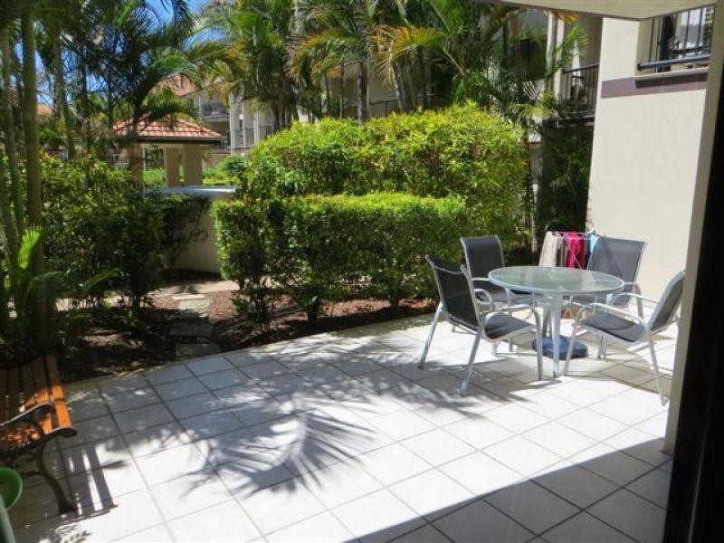 16 Markeri Street, Mermaid Beach QLD 4218