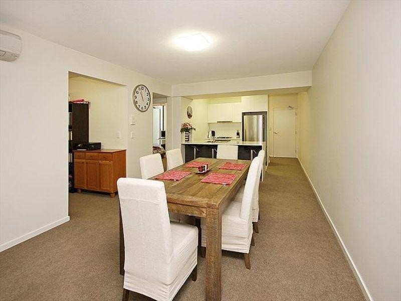 53 Wyandra, Teneriffe QLD 4005