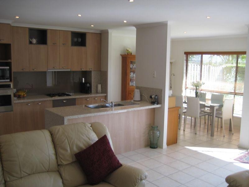 136 Palm Meadows Drive, Carrara QLD 4211