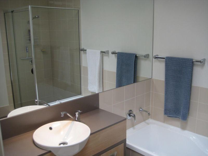 136 Palm Meadows Drive, Carrara QLD 4211