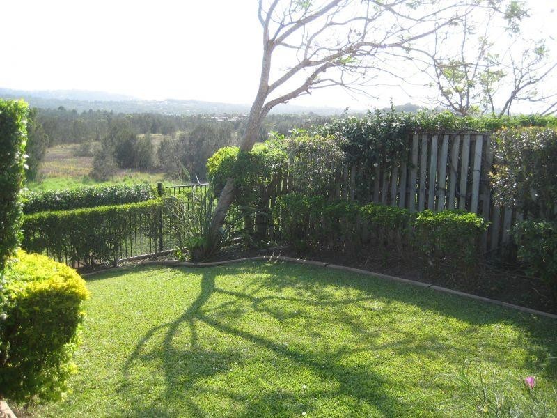 136 Palm Meadows Drive, Carrara QLD 4211