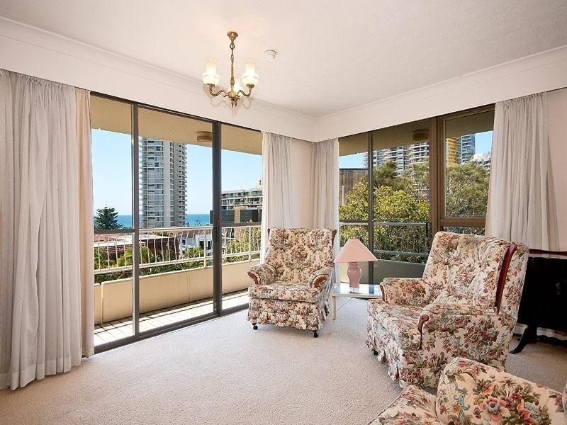 121  Surf Parade, Broadbeach QLD 4218