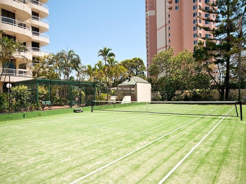 121  Surf Parade, Broadbeach QLD 4218