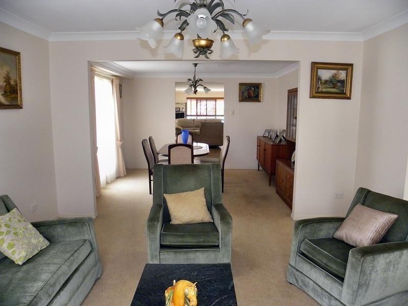 40 Cotlew St East, Southport QLD 4215