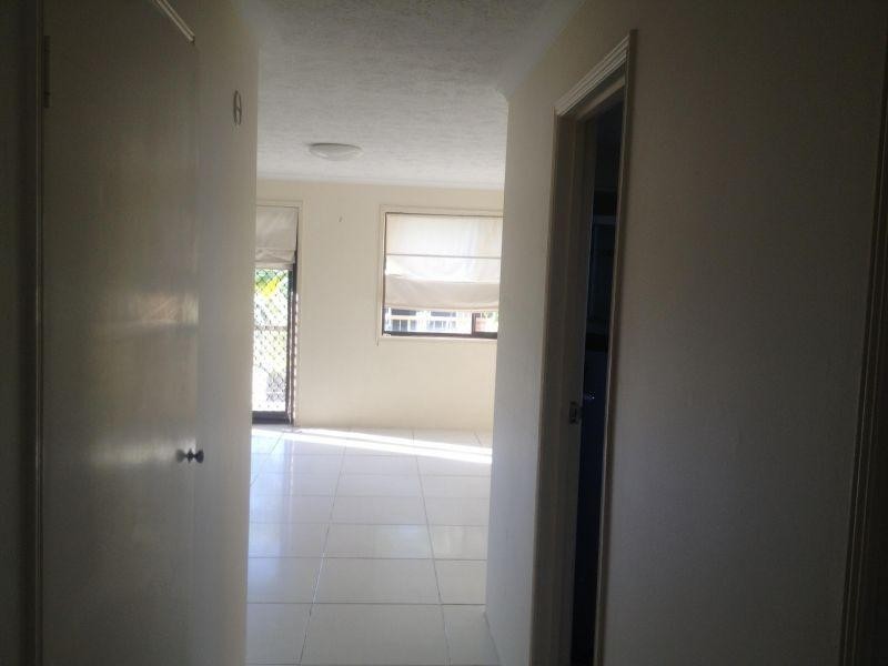 14  BRETT AVE, Labrador QLD 4215
