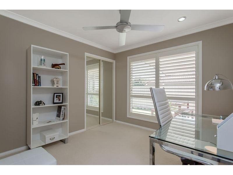 32 Tiger Drive, Arundel QLD 4214