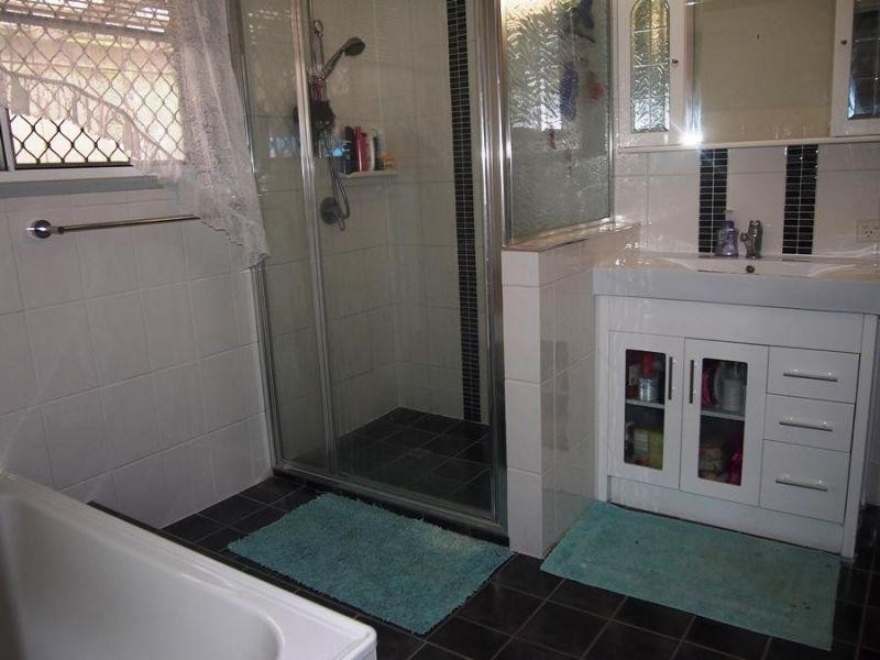 33 Camille Street, Clinton QLD 4680