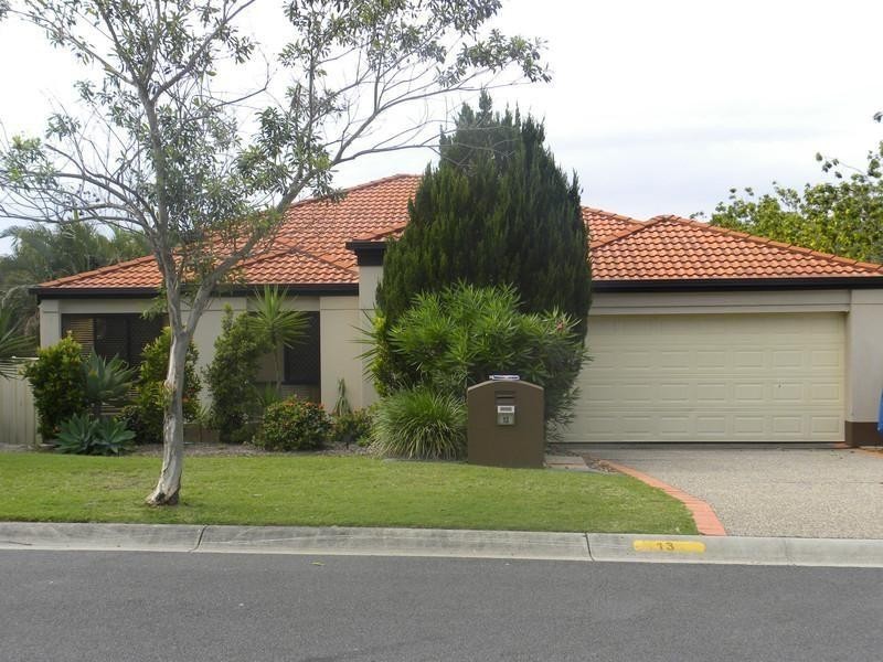 13 Tiger Drive, Arundel QLD 4214