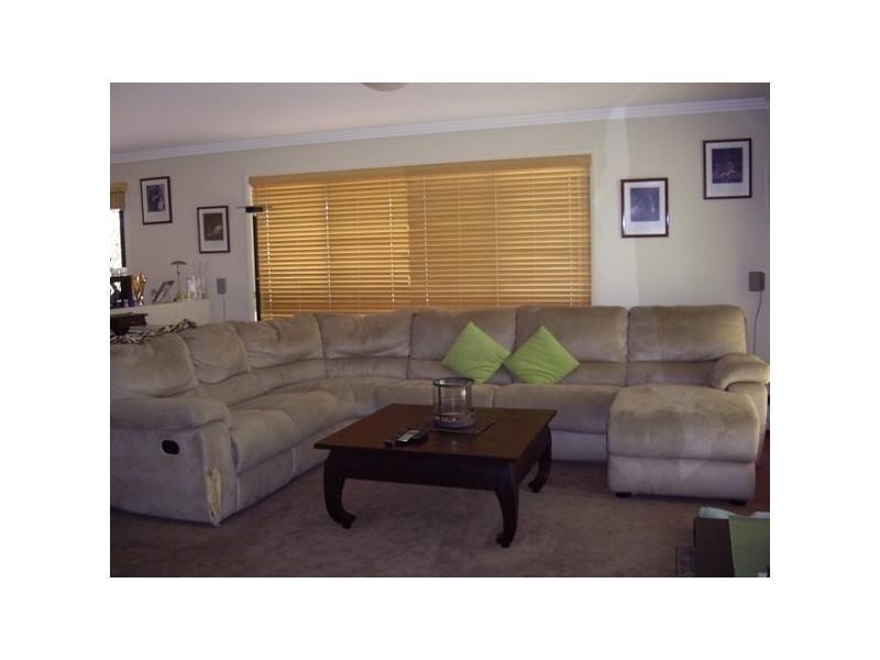 13 Tiger Drive, Arundel QLD 4214