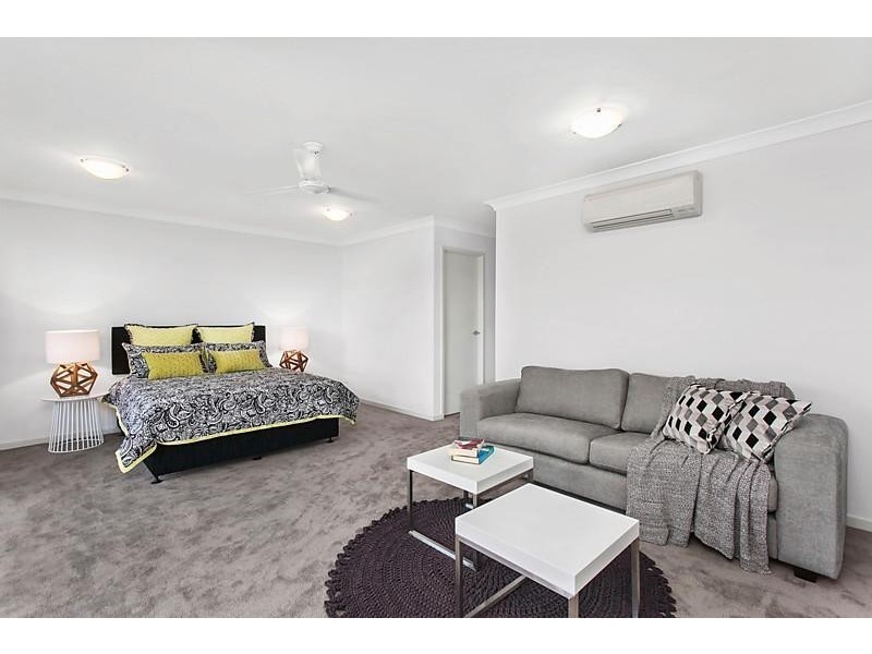 Coombabah QLD 4216