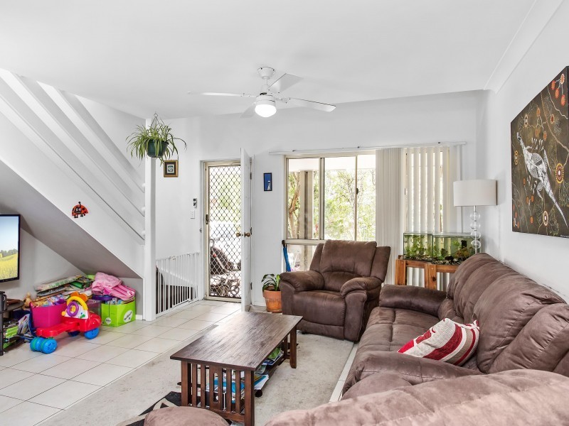 162/125 Hansford Road, Coombabah QLD 4216