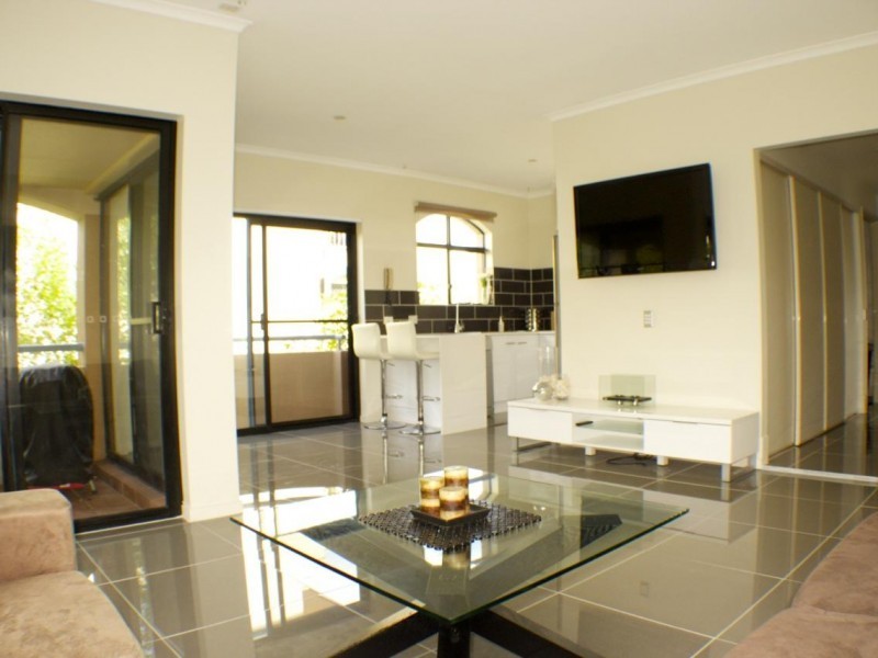 15/4 Monte Carlo Avenue, Surfers Paradise QLD 4217