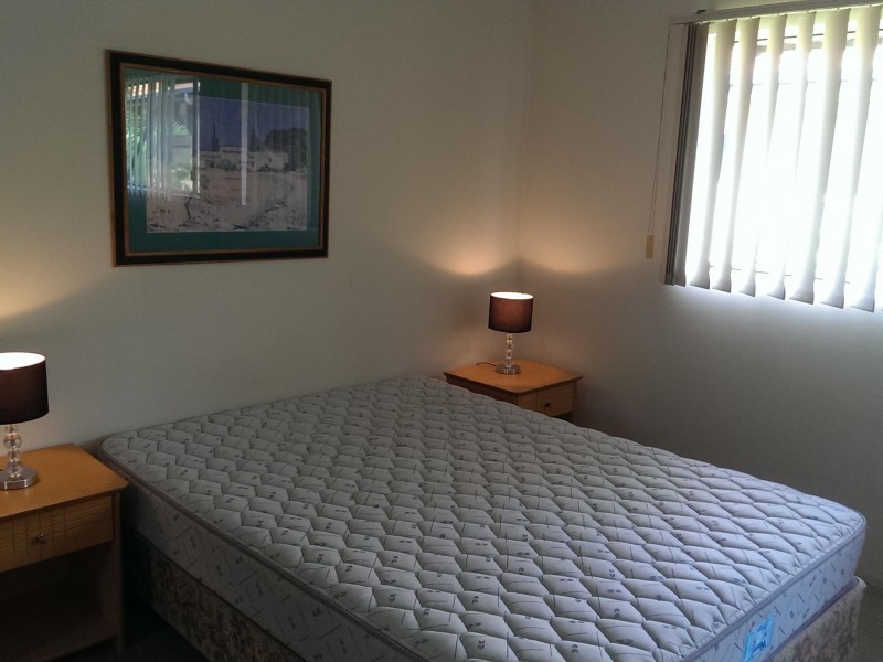 24/14 Purli St, Chevron Island QLD 4217