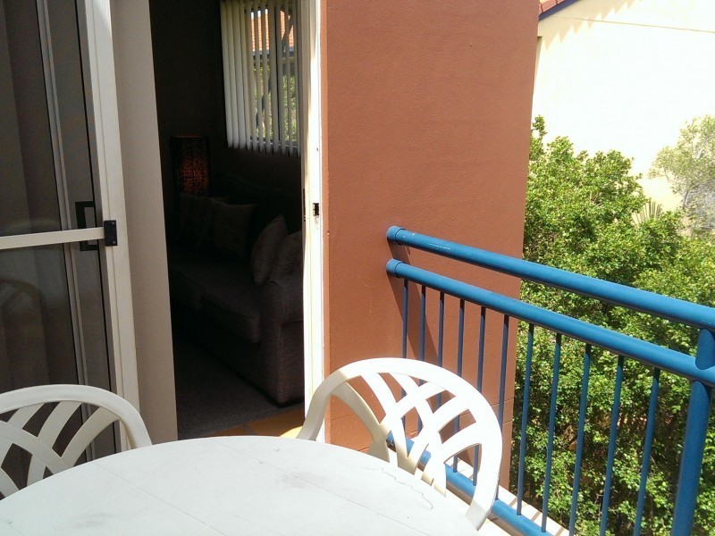 24/14 Purli St, Chevron Island QLD 4217