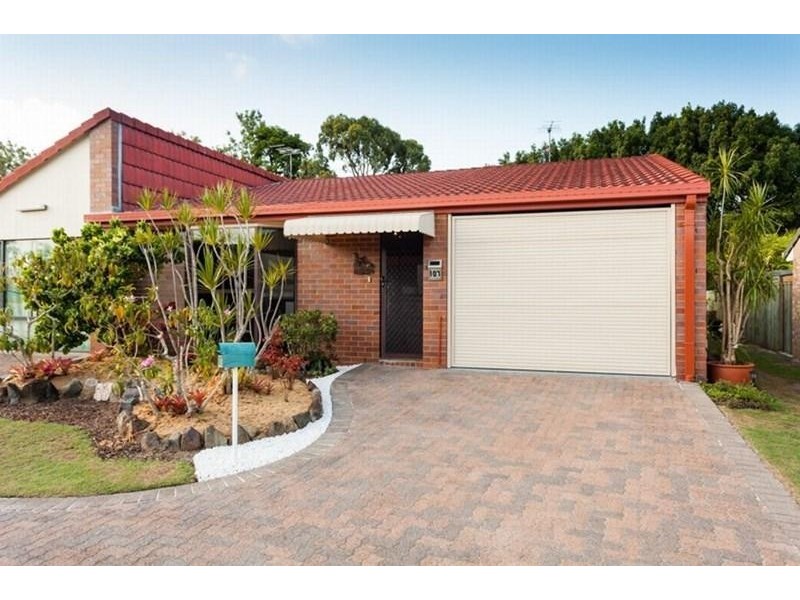 107/8 Longwood, Minyama QLD 4575