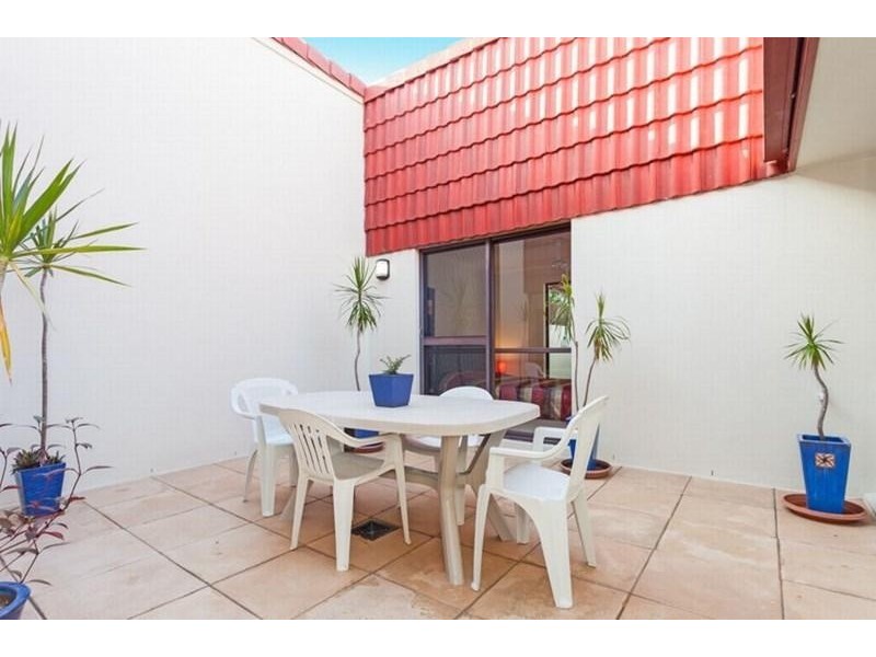 107/8 Longwood, Minyama QLD 4575