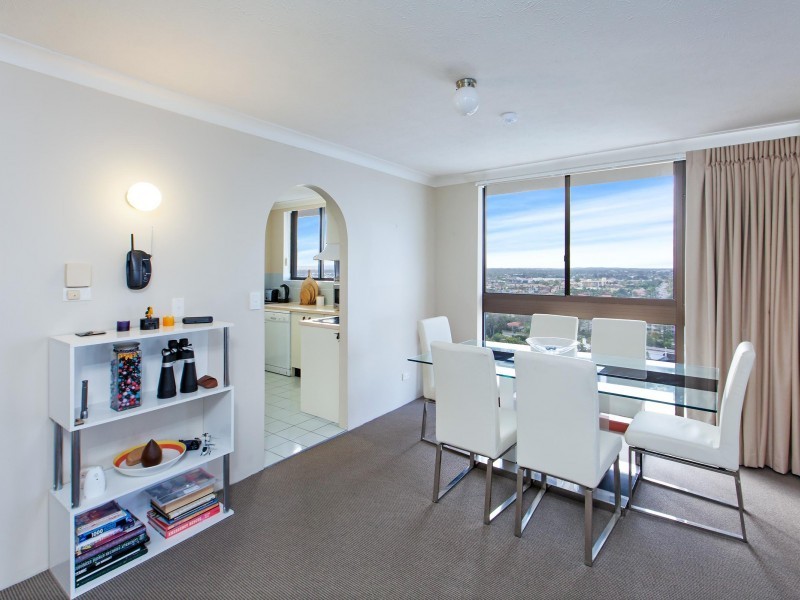 9 Bayview Street, Runaway Bay QLD 4216