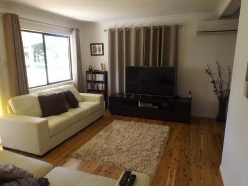 4 Windmill Road, Chinchilla QLD 4413