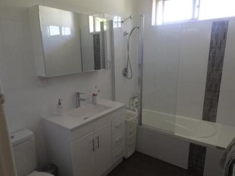 4 Windmill Road, Chinchilla QLD 4413