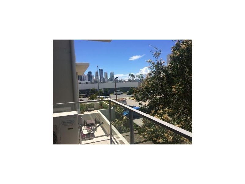 42/1 Gavin Crescent, Mermaid Beach QLD 4218