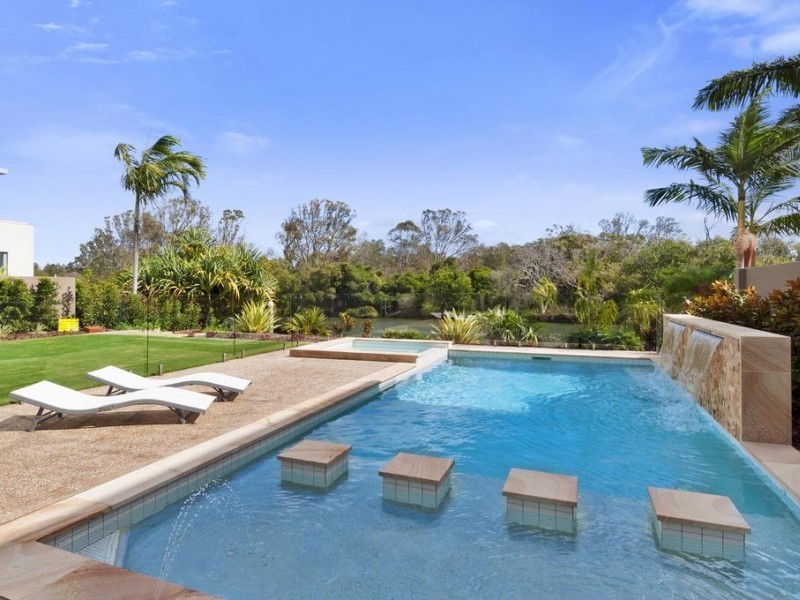 2518 Gracemere Circuit Nth, Hope Island QLD 4212