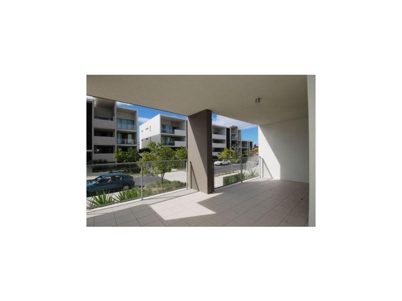 13/2 Gavin Crescent, Mermaid Beach QLD 4218