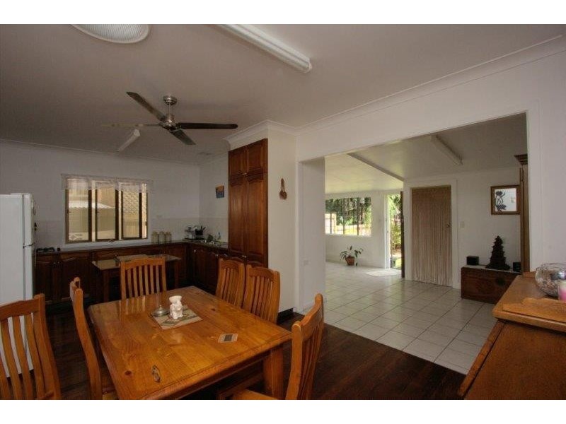 Bungalow QLD 4870