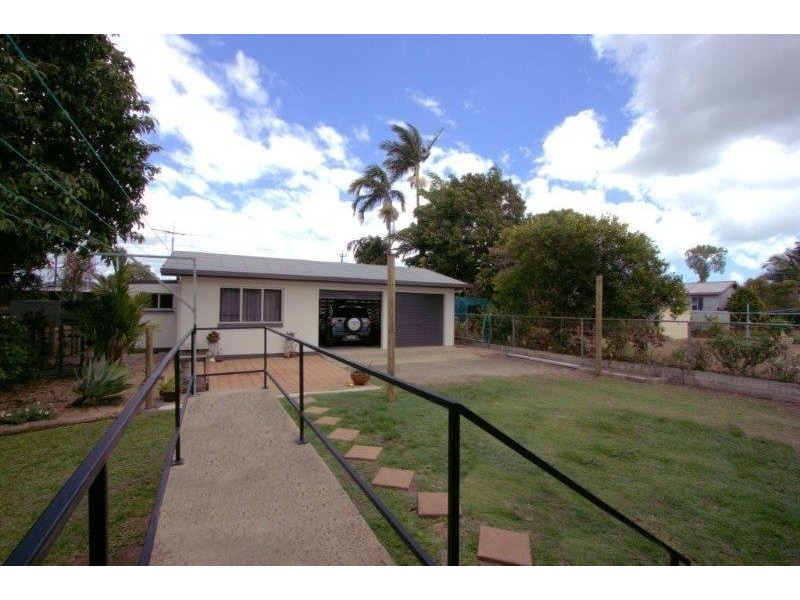 Bungalow QLD 4870