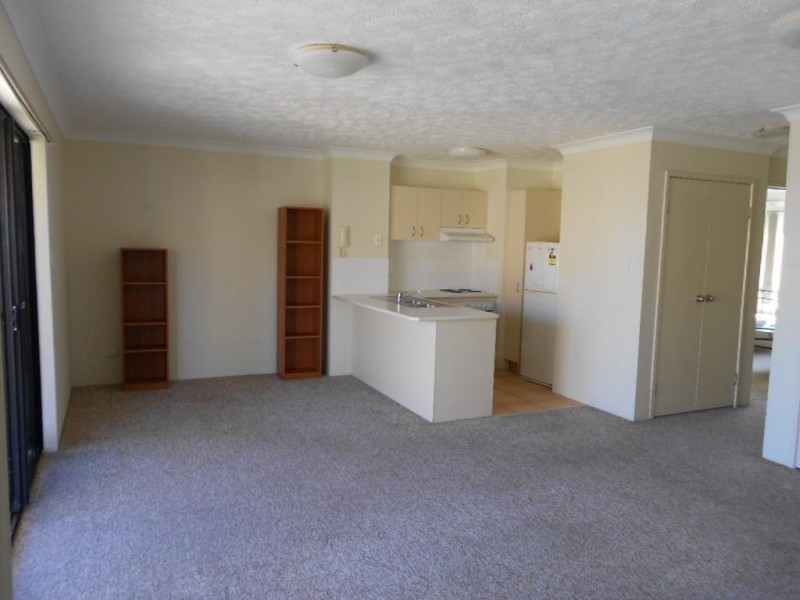 16-26 Waverley Street, Southport QLD 4215