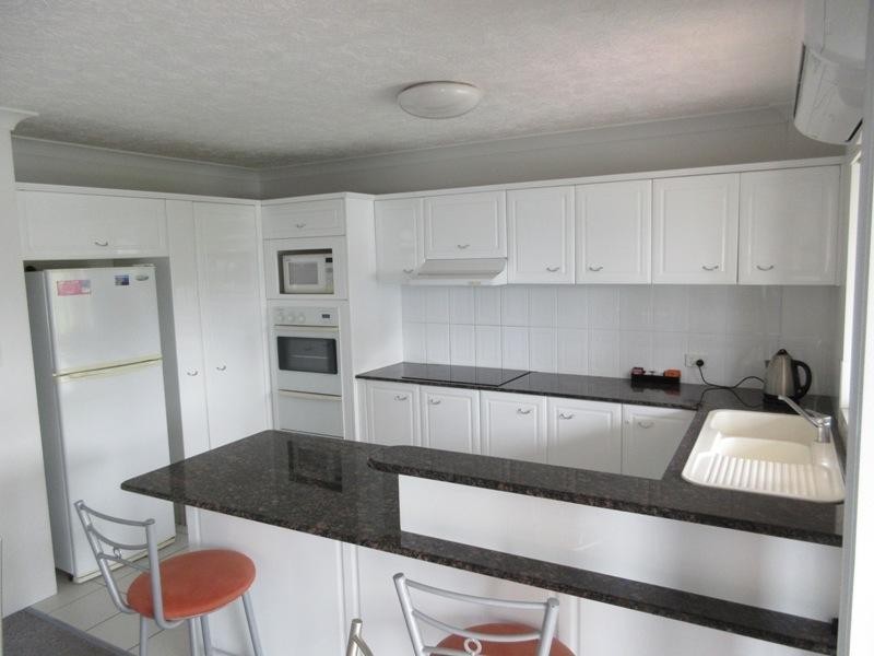 143-147 Graham St, Bilinga QLD 4225