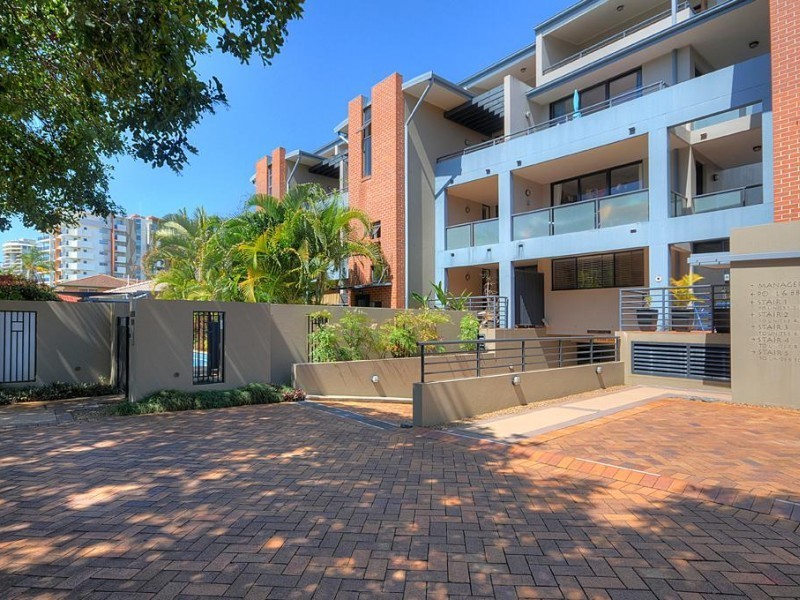 16/20-26 Illawong Street, Chevron Island QLD 4217
