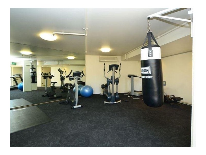 14 Executive Drive, Burleigh Waters QLD 4220