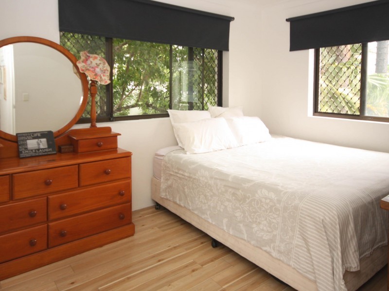 3/9 Bayview St, Runaway Bay QLD 4216