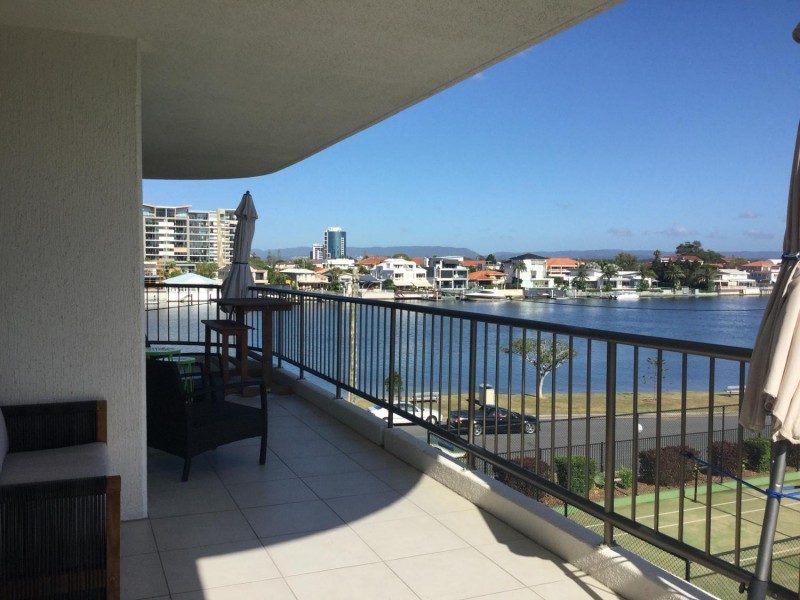 Spectrum/3 River Drive, Surfers Paradise QLD 4217