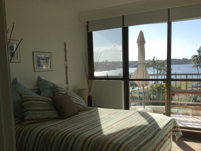 Spectrum/3 River Drive, Surfers Paradise QLD 4217