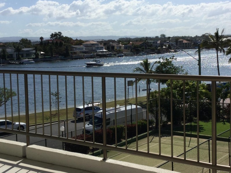 Spectrum/3 River Drive, Surfers Paradise QLD 4217