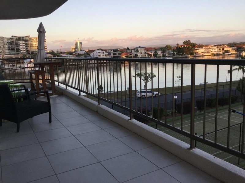 Spectrum/3 River Drive, Surfers Paradise QLD 4217