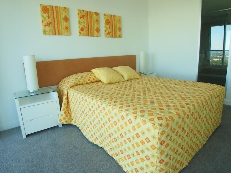 33203/9 Lawson Street, Southport QLD 4215