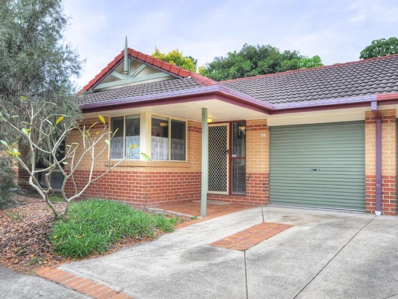 125 Hansford Rd, Coombabah QLD 4216